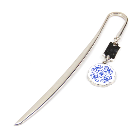 Shiny Silver Plated Enameled Chinese Blue and White Porcelain Bookmark