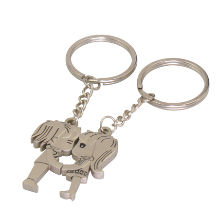 Matt Nickel Plated 3D Boy and Girl Keychain for Couples Gifts
